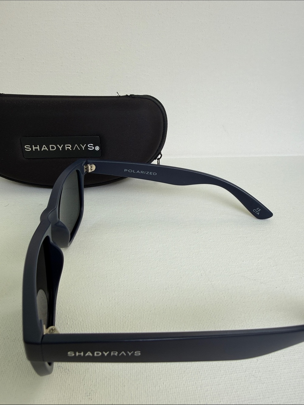 ShadyRays Men's Navy Frame Sunglasses with Dark Lenses - Picture 4 of 12